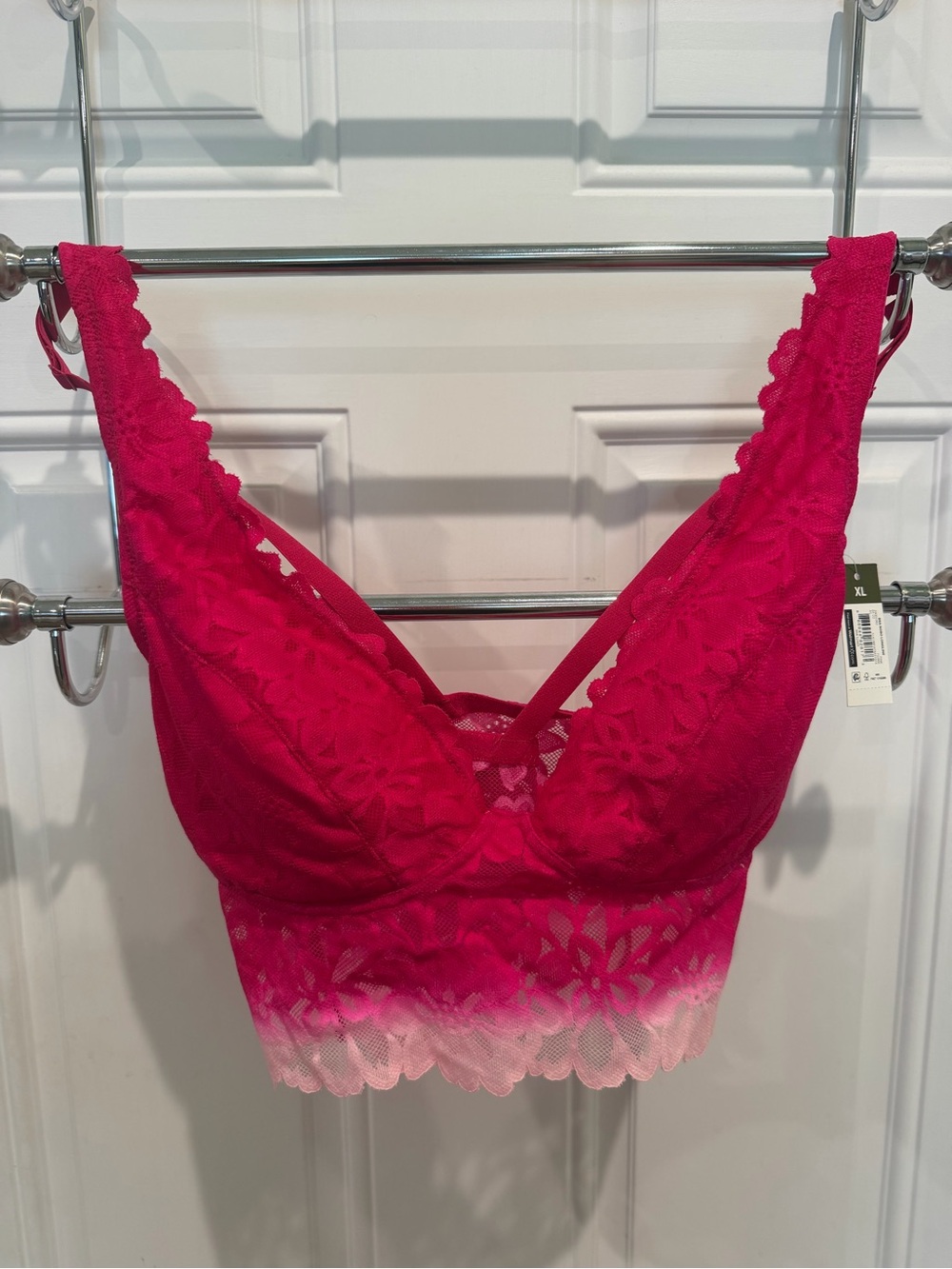 Women’s Ombre Lace Bralette - Hot Pink to Light Pink